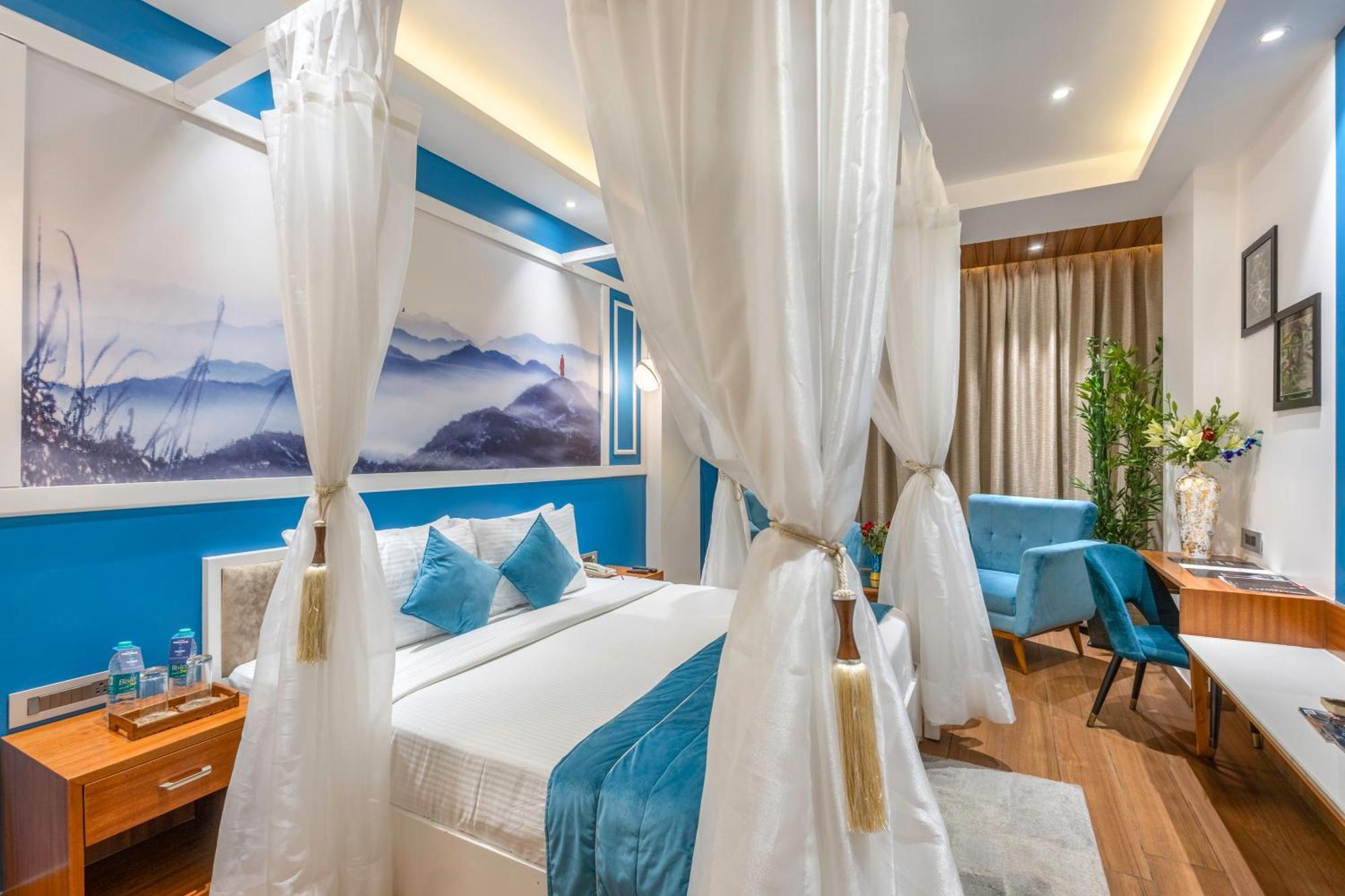 Clarion Hotel Dehradun Eksteriør billede